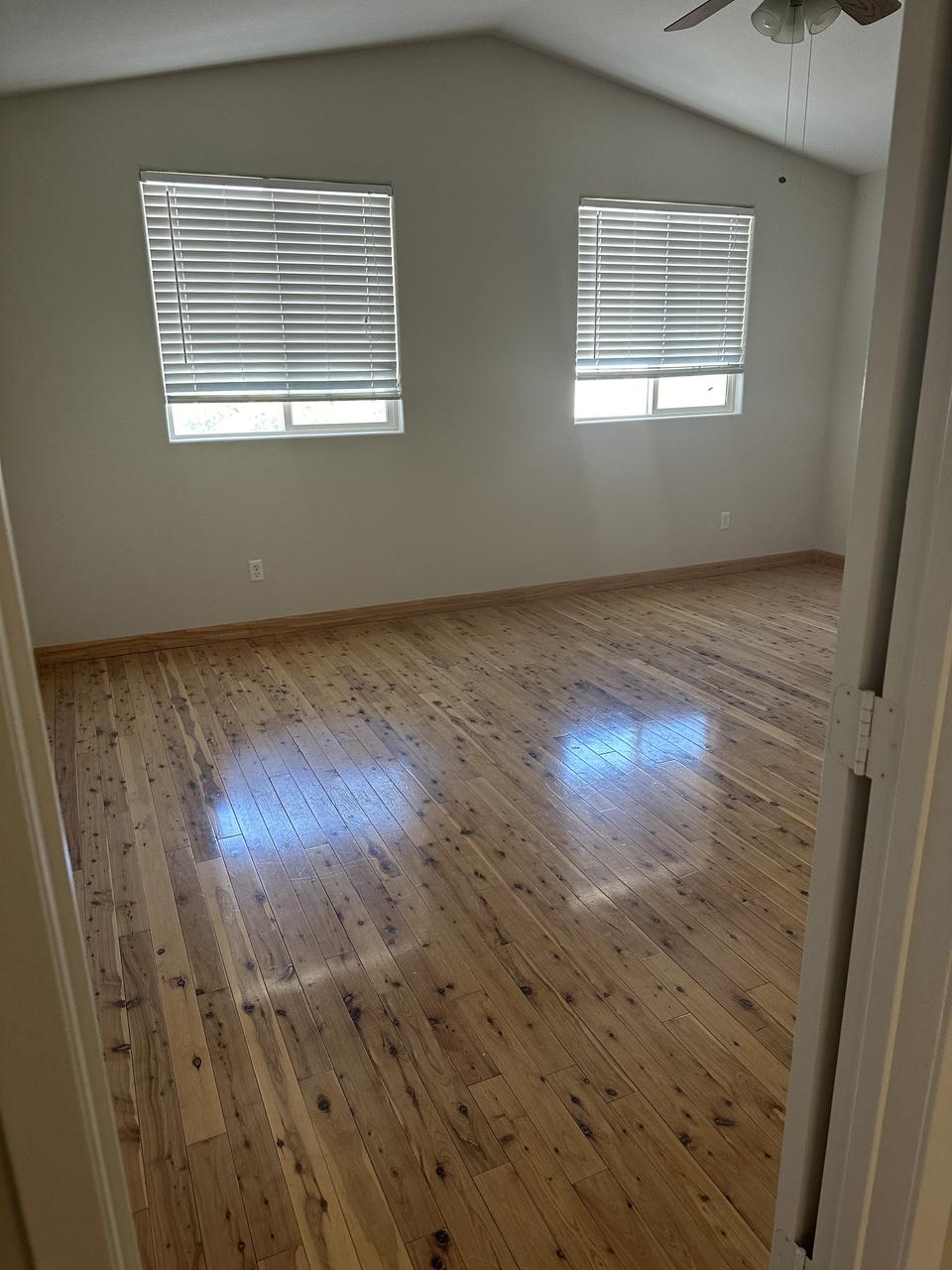 Profile photo 6 of 15