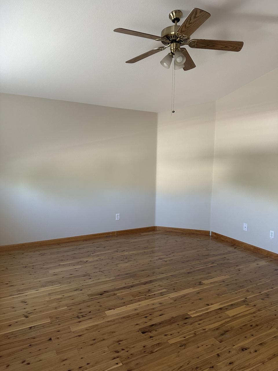 Profile photo 5 of 15