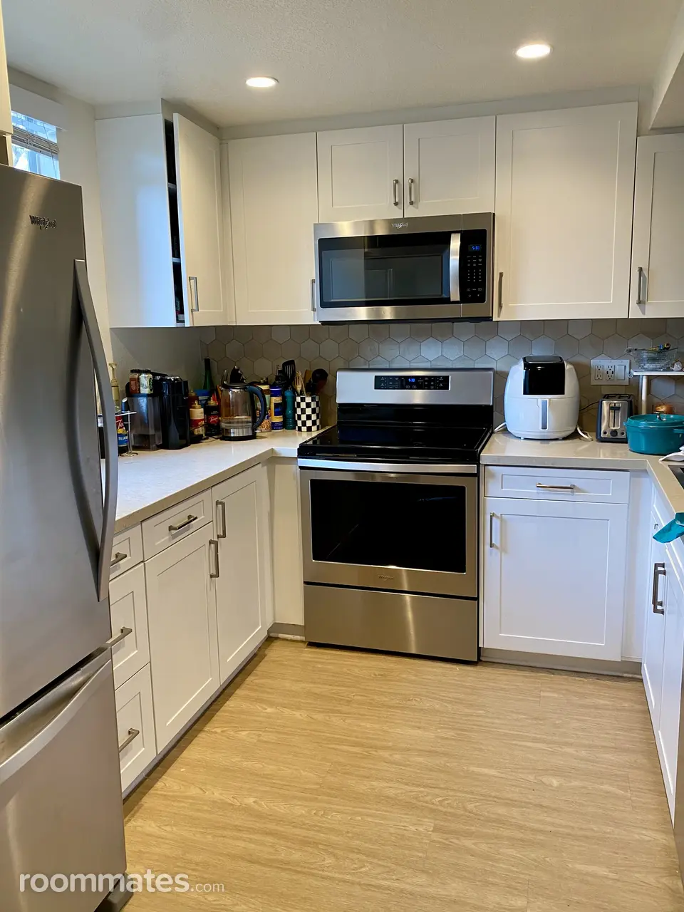 Profile photo 2 of 10