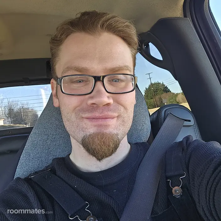 Roommate looking Canby, OR, $1000