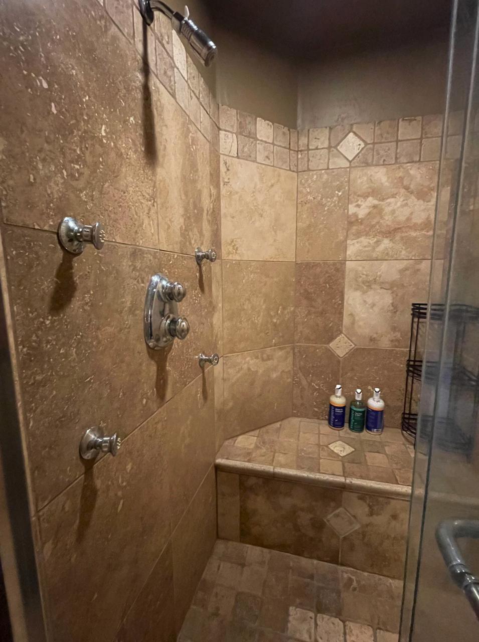 Profile photo 3 of 10