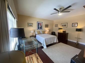 Room for rent in Dallas, TX $1350, condo