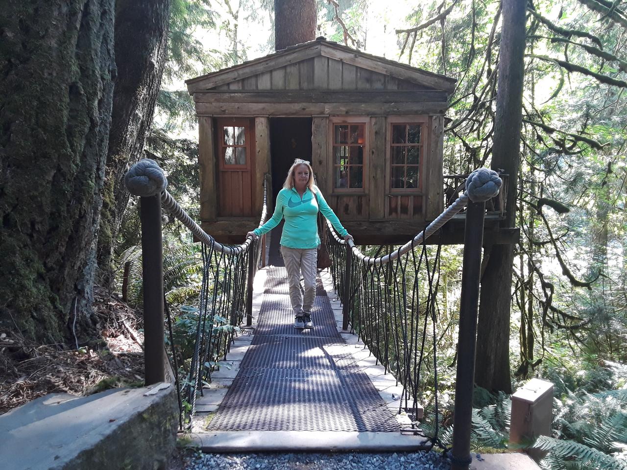 Profile photo 14 of 14