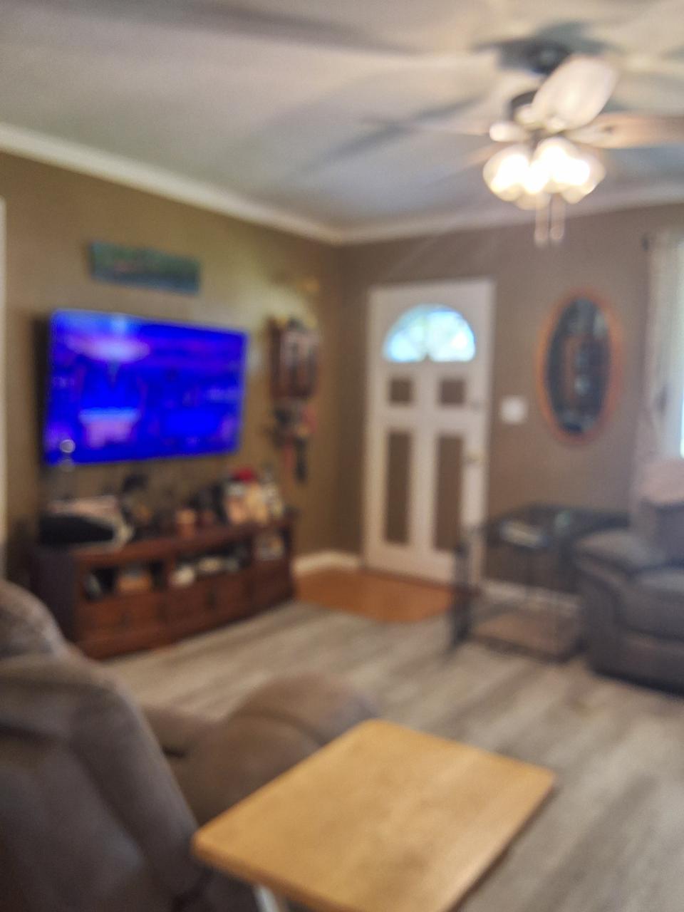 Profile photo 2 of 14