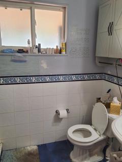 Room for rent in St. Petersburg, FL $1000, house