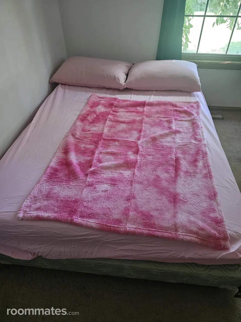 Profile photo 1 of 7