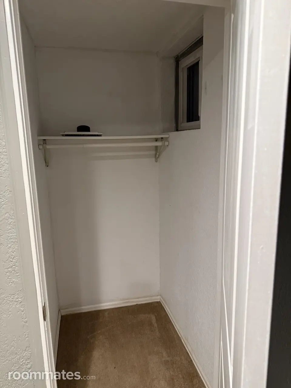 Profile photo 3 of 8