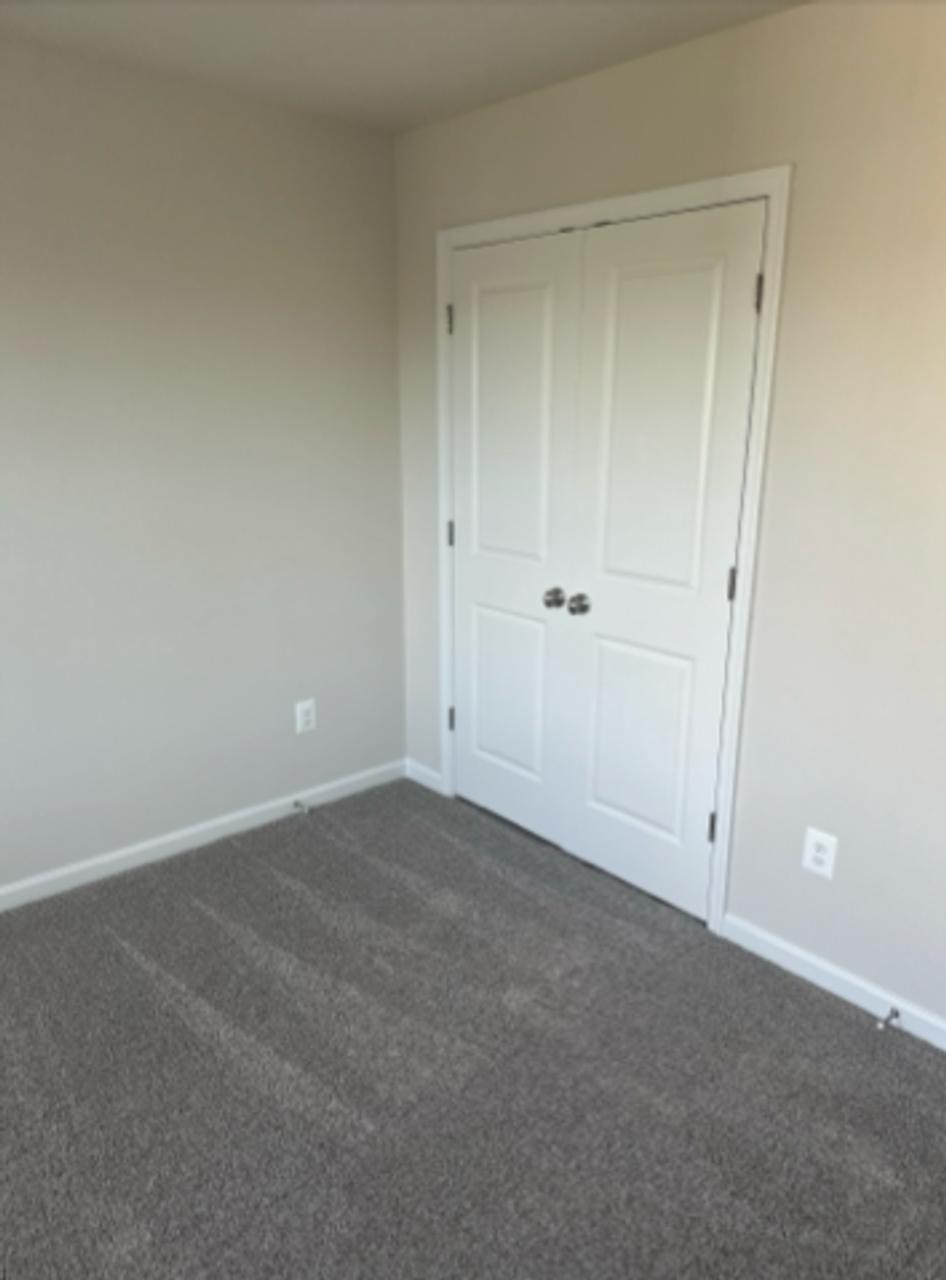 Profile photo 3 of 4