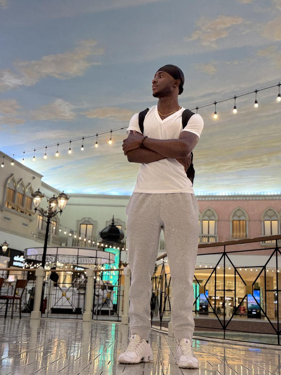 Profile photo 3 of 8