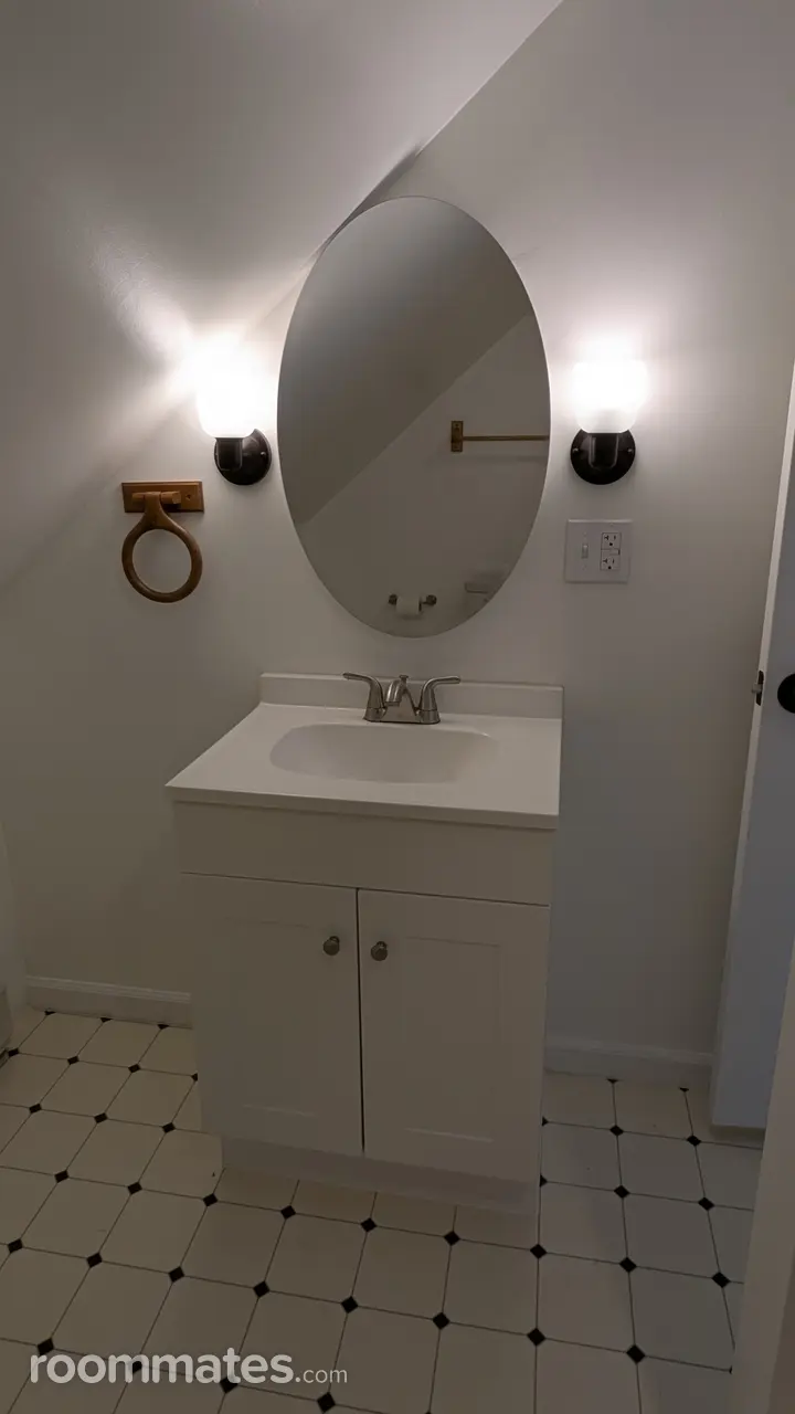 Profile photo 5 of 11