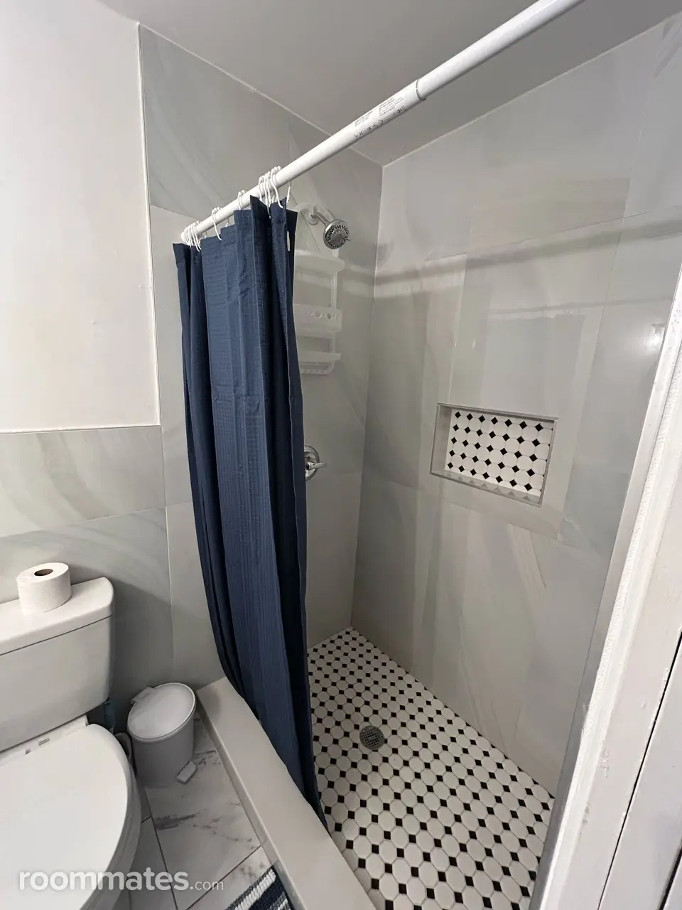 Profile photo 5 of 11