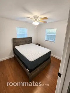 Room for rent in Tampa, FL $950, house