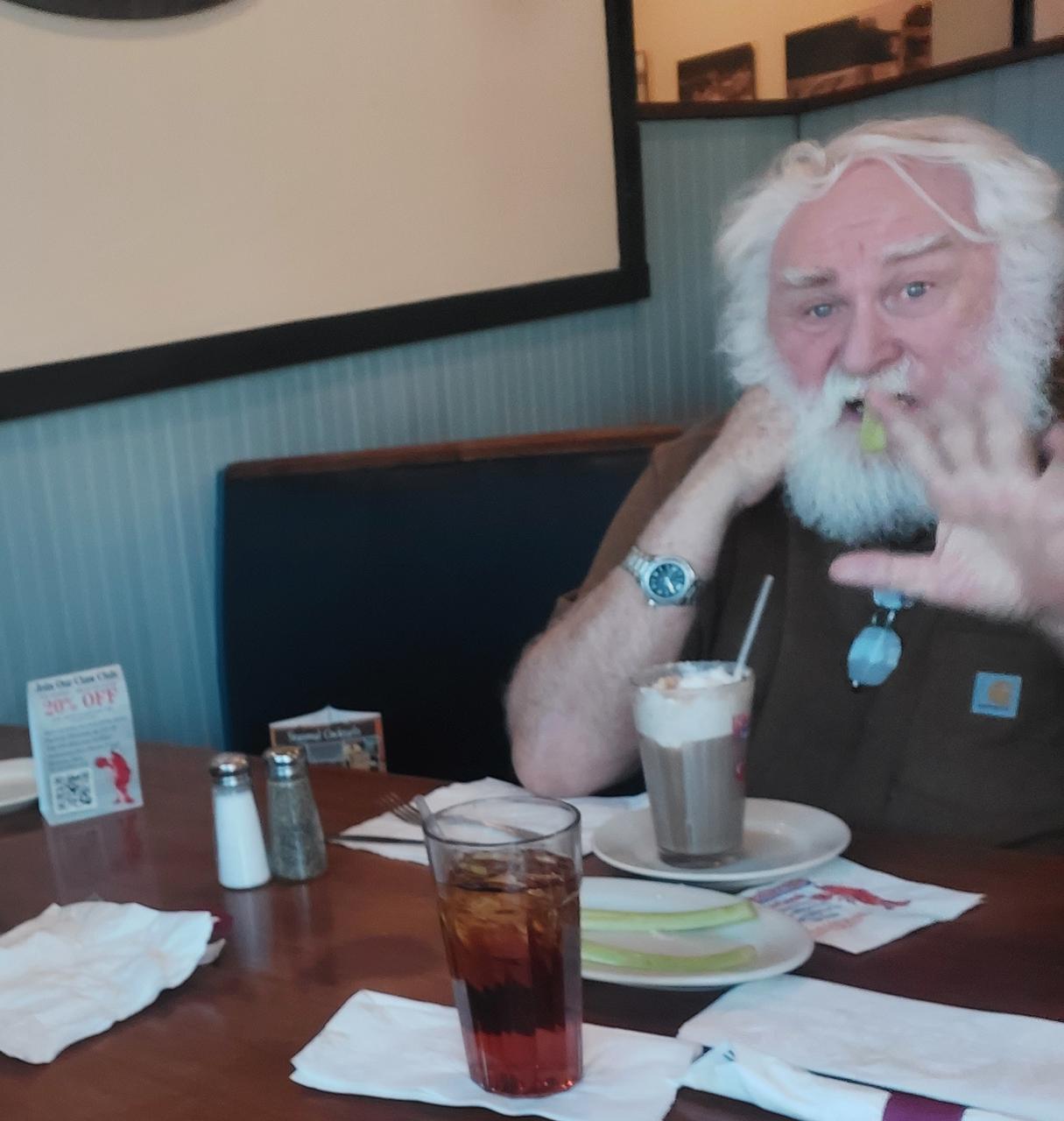 Profile photo 9 of 9