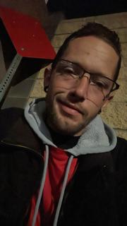 Roommate looking Reno, NV, $900