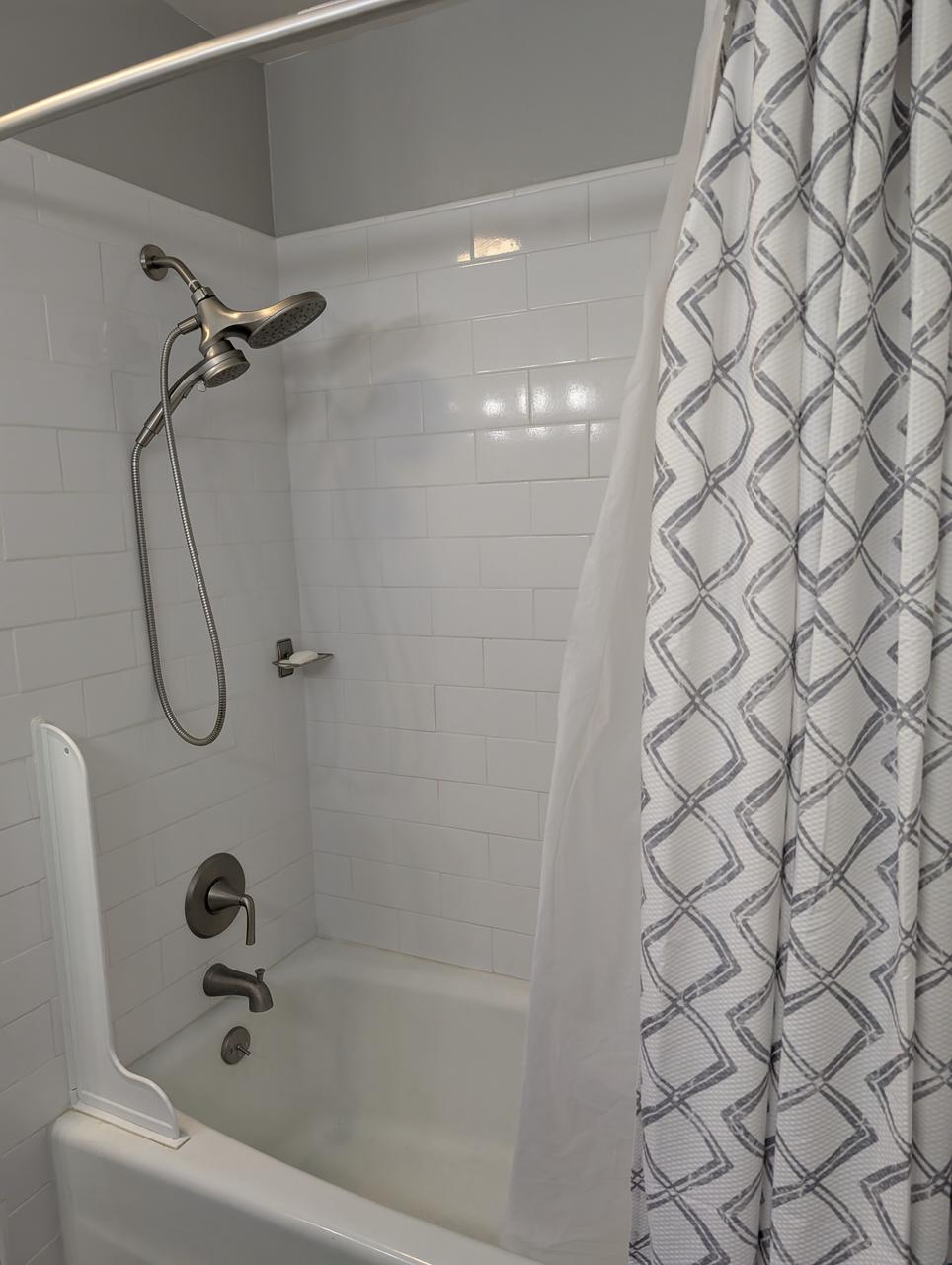 Profile photo 6 of 12