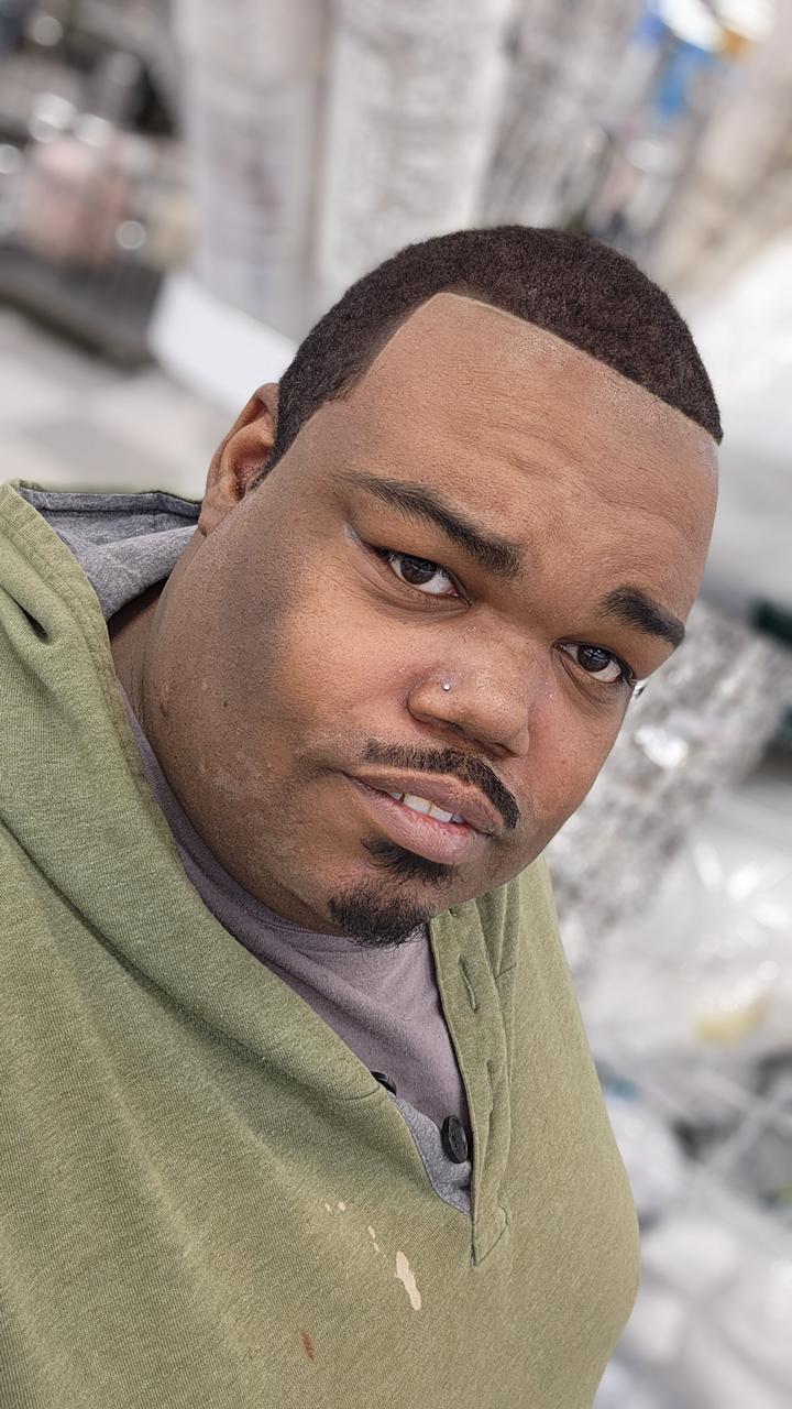 Profile photo 1 of 2