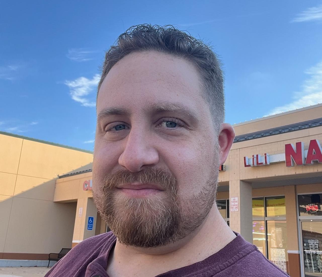 Profile photo 1 of 1