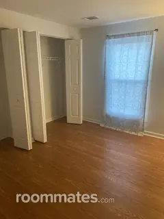Room for rent in Pittsburgh, PA $500, condo