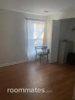 Room for rent in Pittsburgh, PA $500, condo
