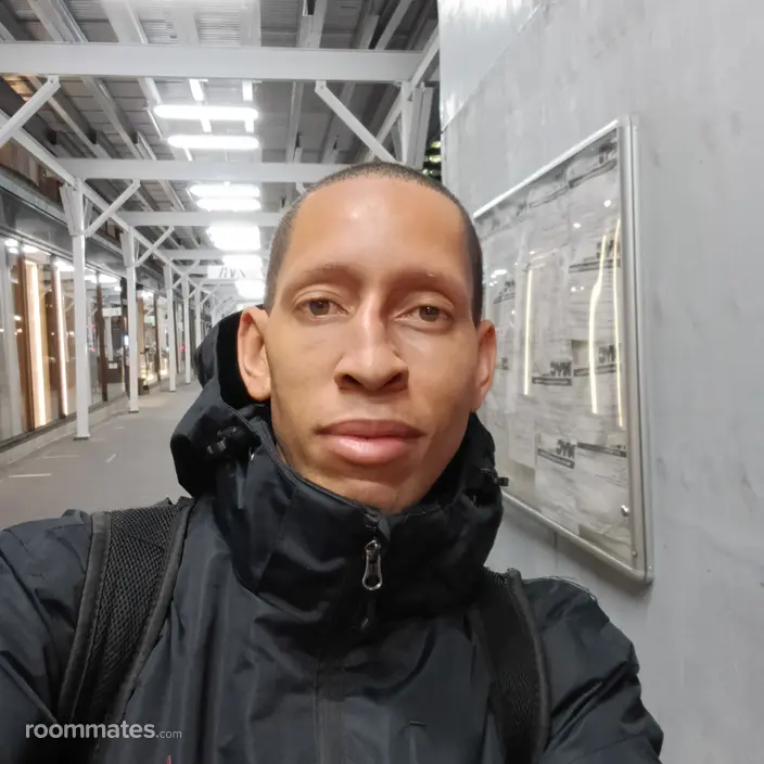 Roommate looking Paterson, NJ, $1300