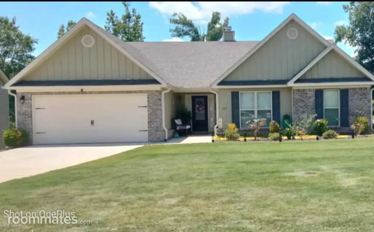 Profile photo 2 of 13