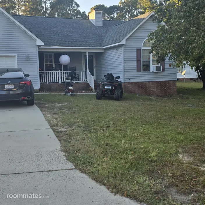 Room for rent in Cameron, NC $400, house