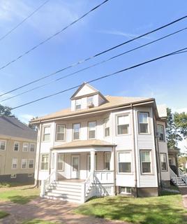 Room for rent in Portland, Maine $1088, house