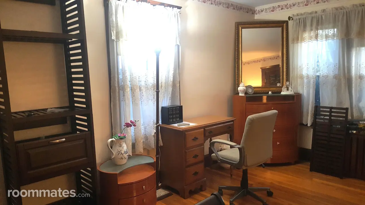 Profile photo 4 of 11