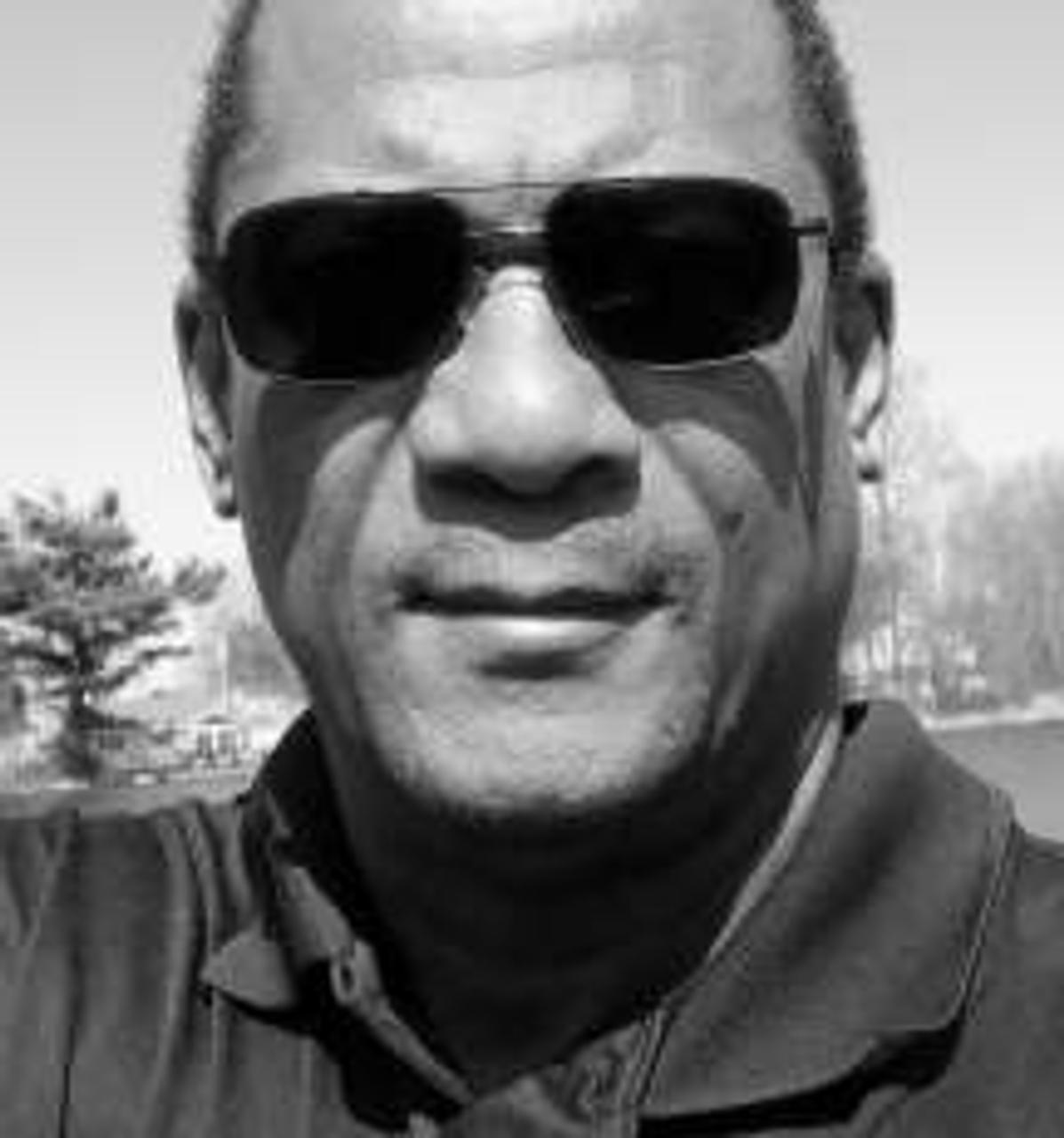 Profile photo 11 of 11