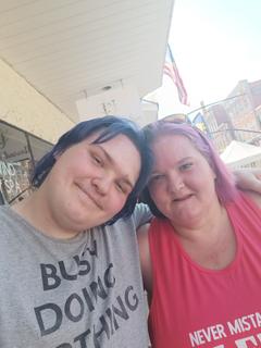 Roommate looking Sharon, PA, $300