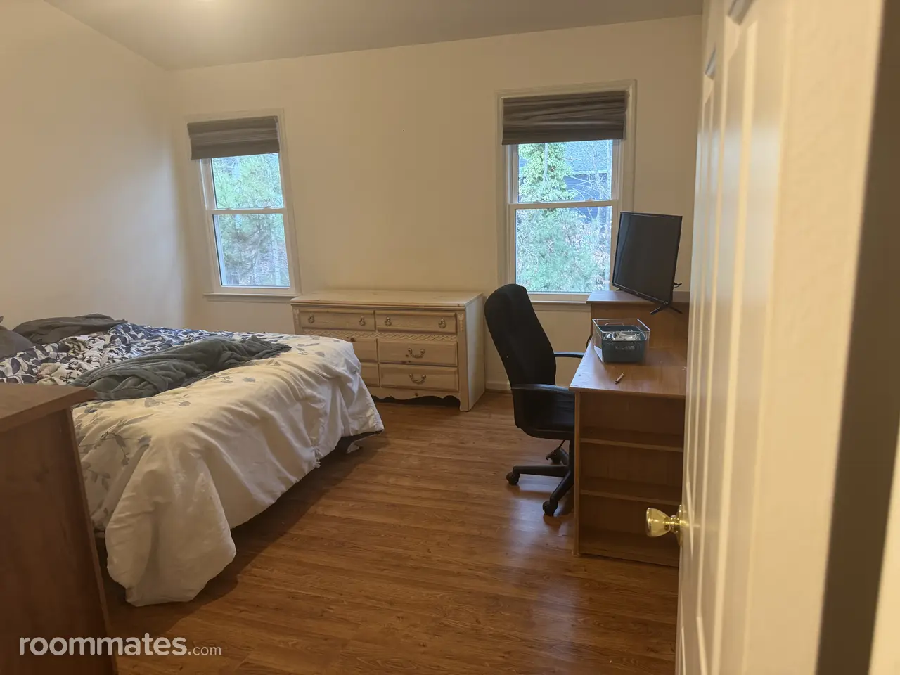 Profile photo 4 of 5