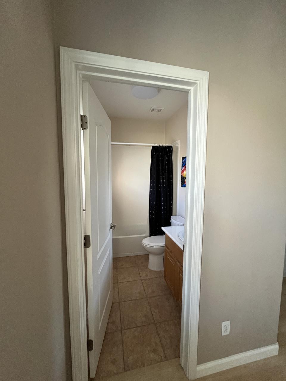 Profile photo 3 of 8