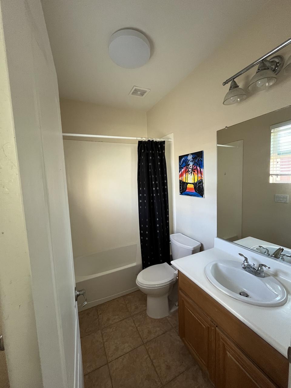 Profile photo 7 of 8