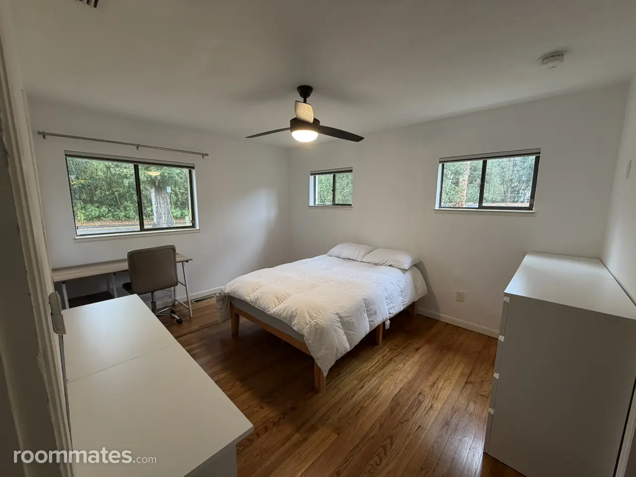 Profile photo 6 of 9