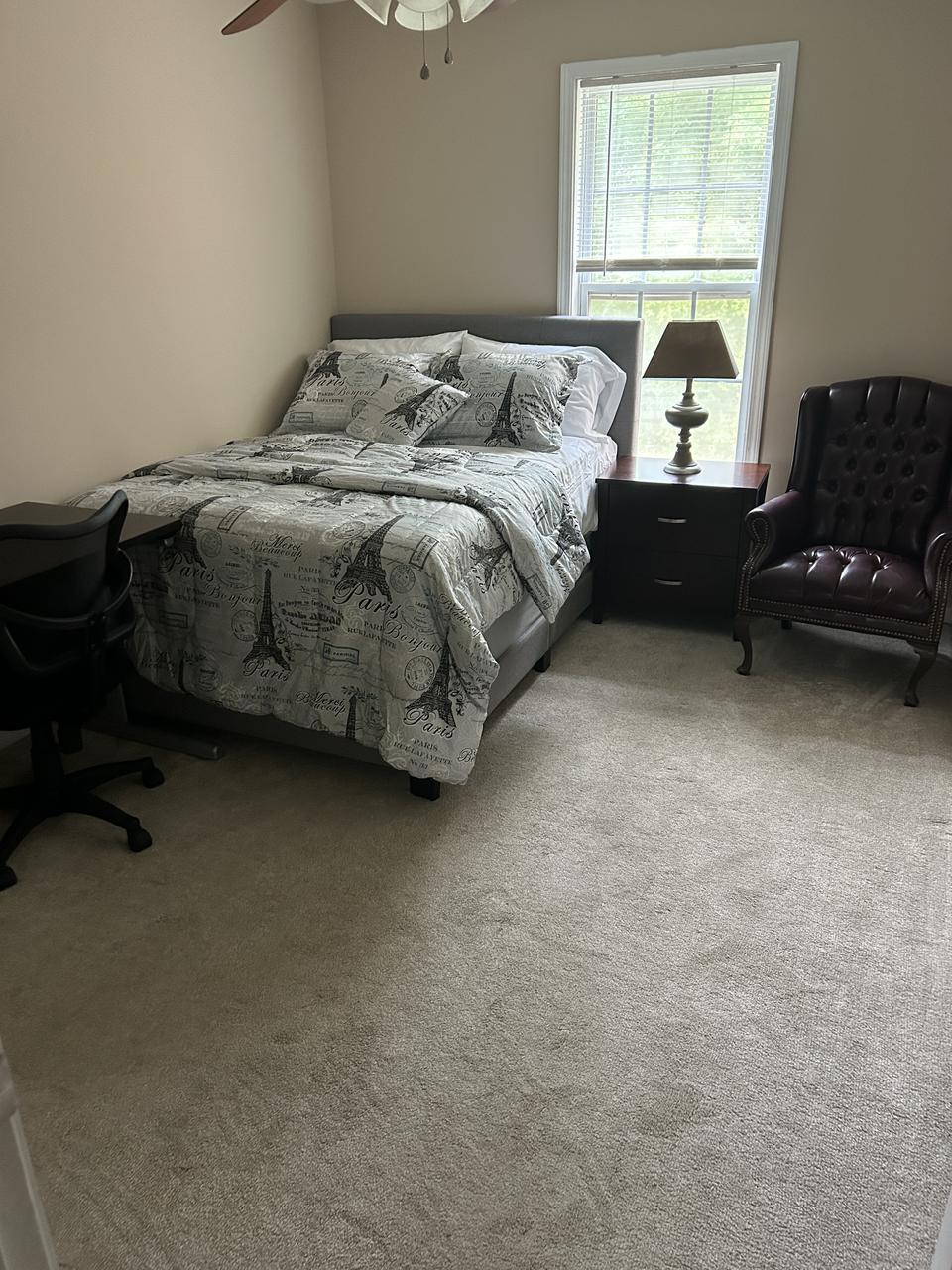 Profile photo 3 of 11