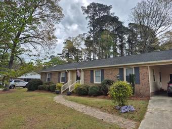 Room for rent in Lillington, North Carolina $800, house
