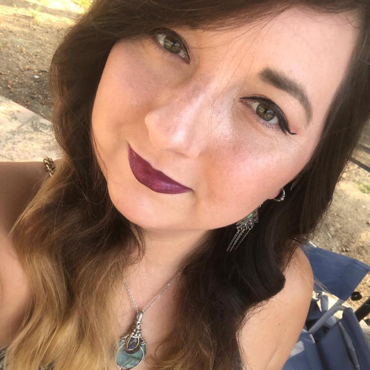 Profile photo 11 of 11