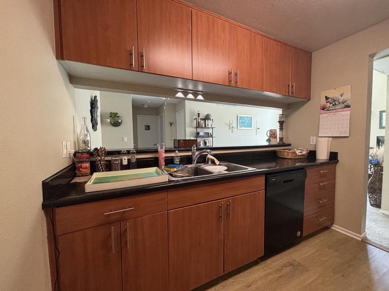 Profile photo 8 of 11