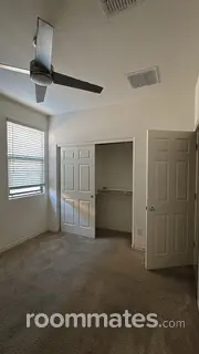 Room for rent in Phoenix, AZ $612, house