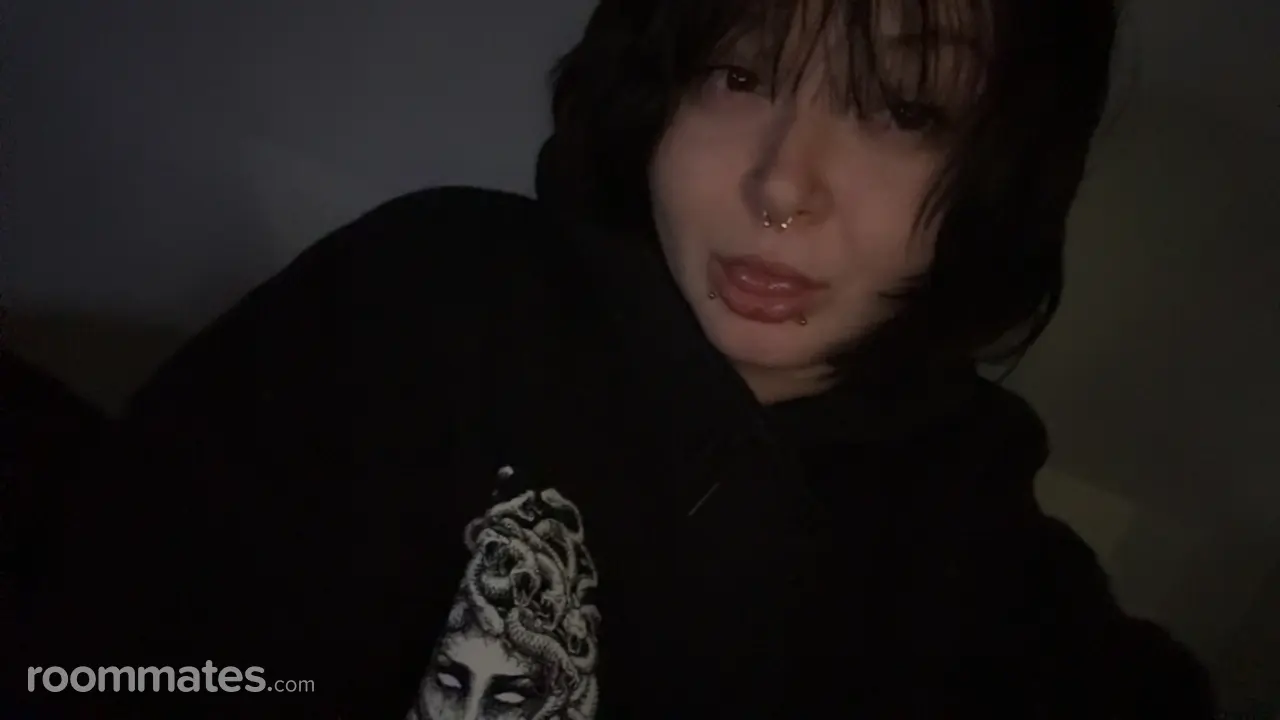 Profile photo 1 of 3