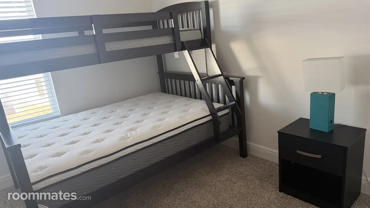 Profile photo 4 of 7