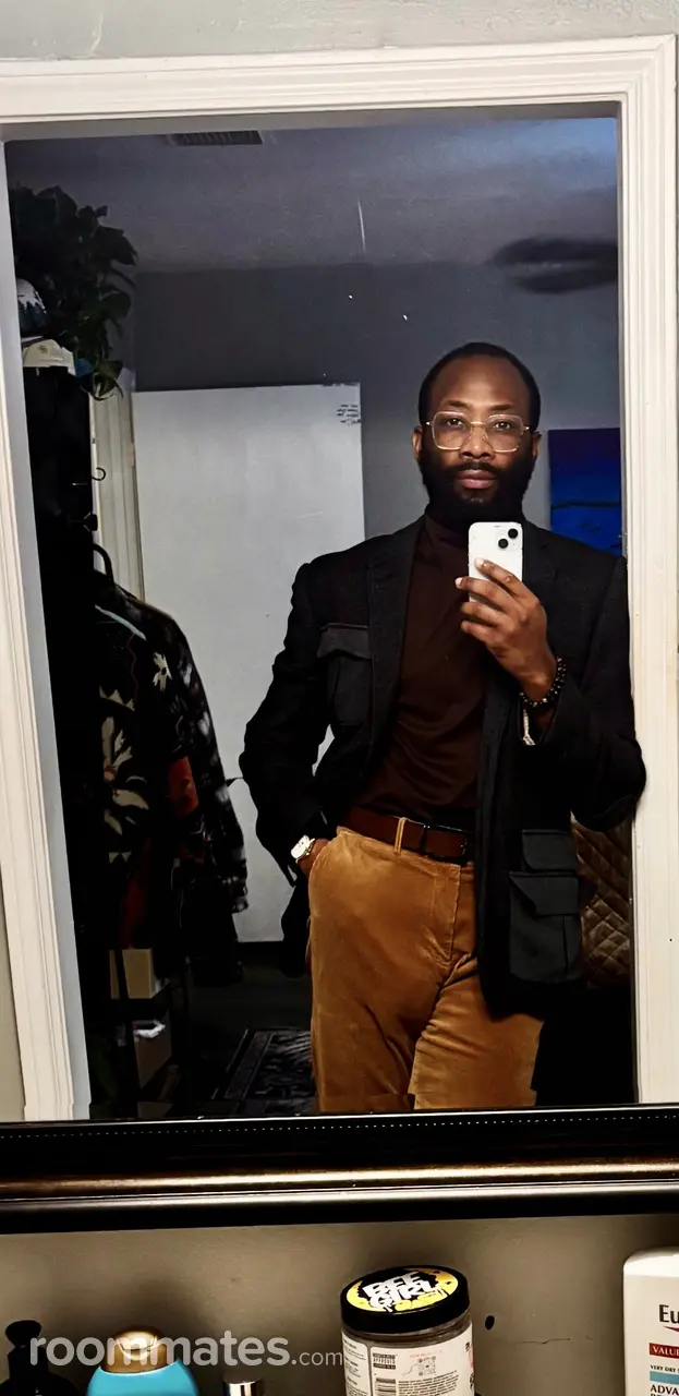 Profile photo 7 of 7