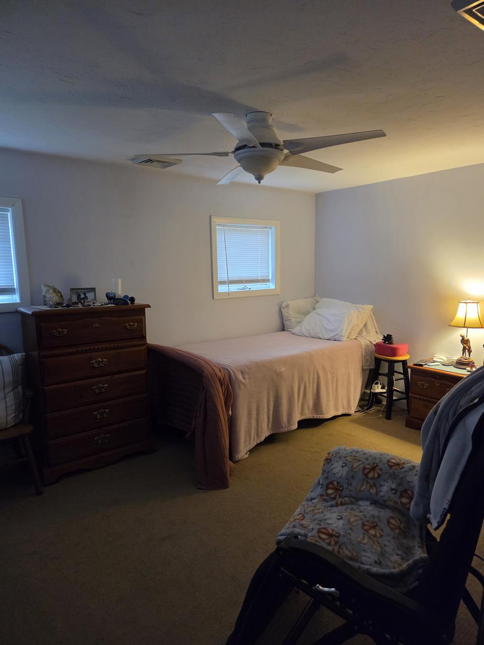 Profile photo 6 of 9