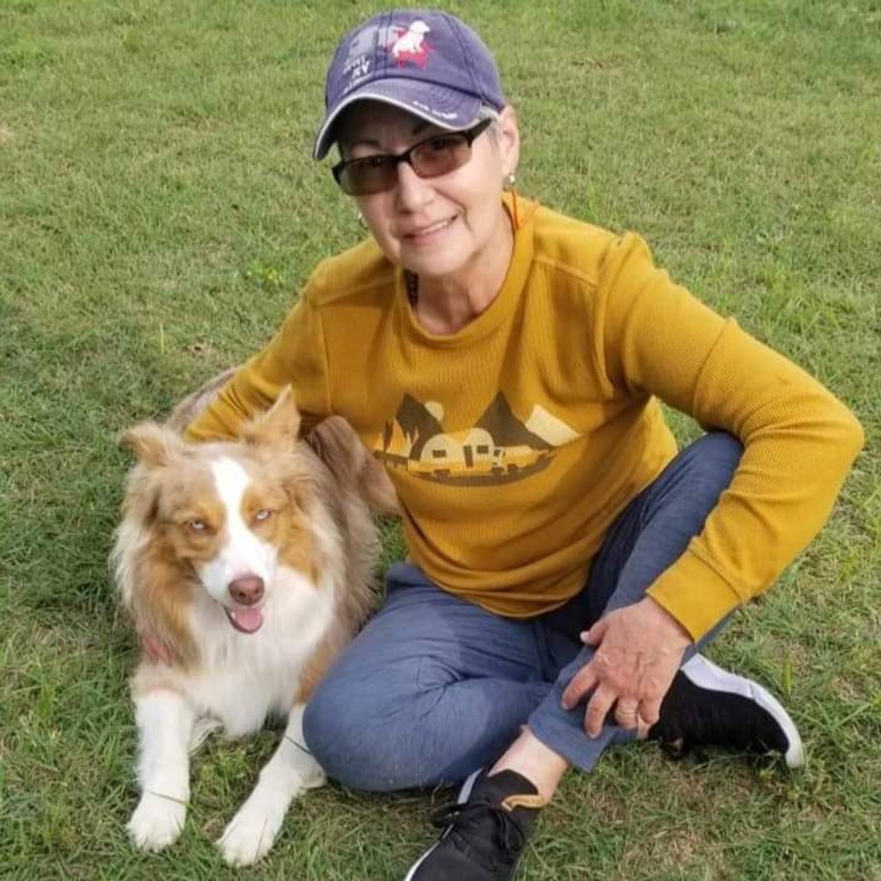 Profile photo 8 of 8