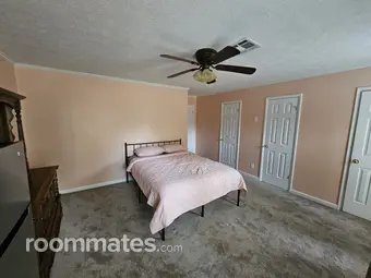 Room for rent in Prattville, AL $900, house