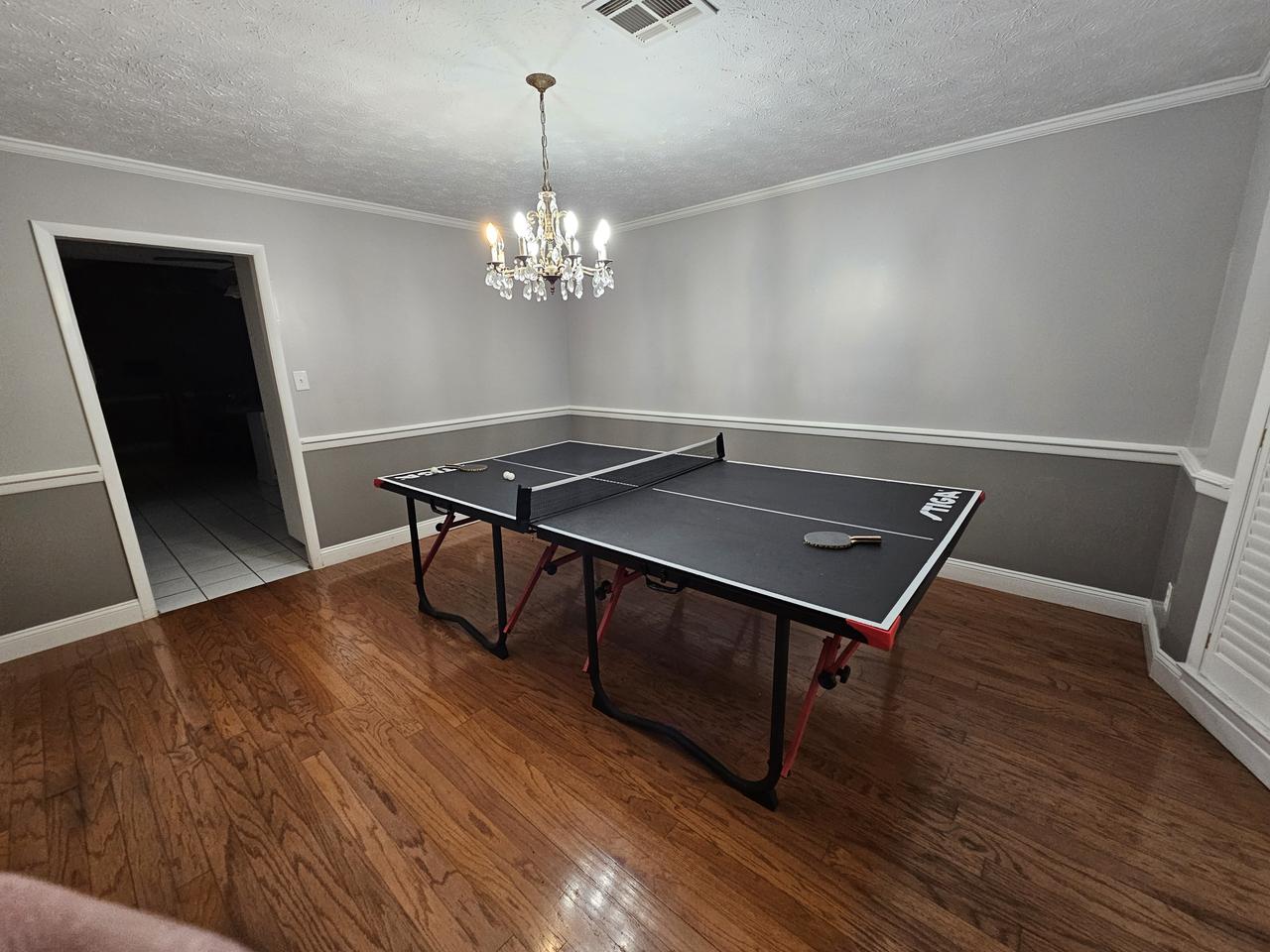 Profile photo 8 of 11