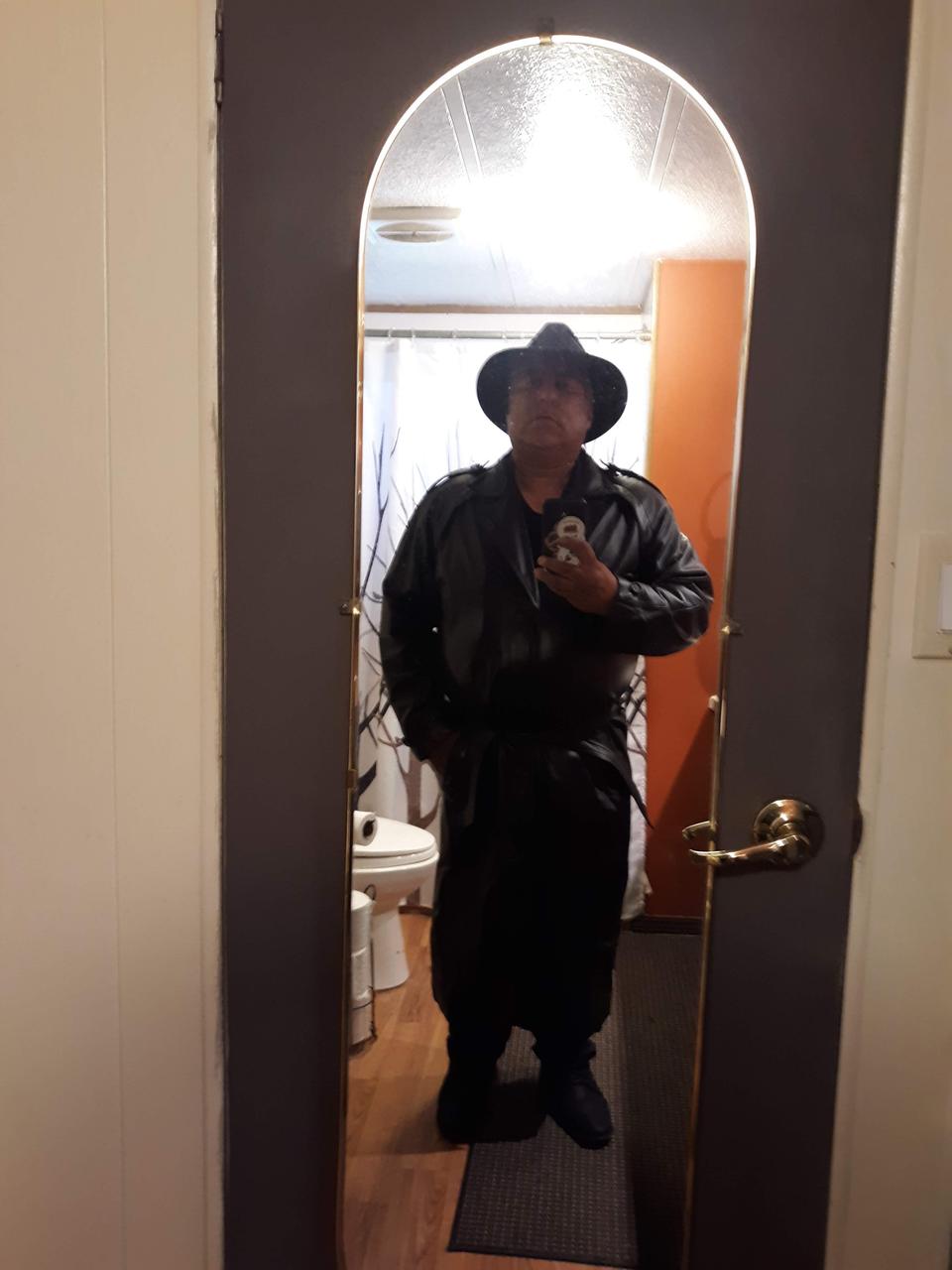 Profile photo 9 of 9
