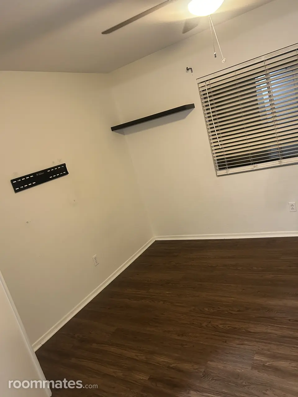 Profile photo 4 of 11