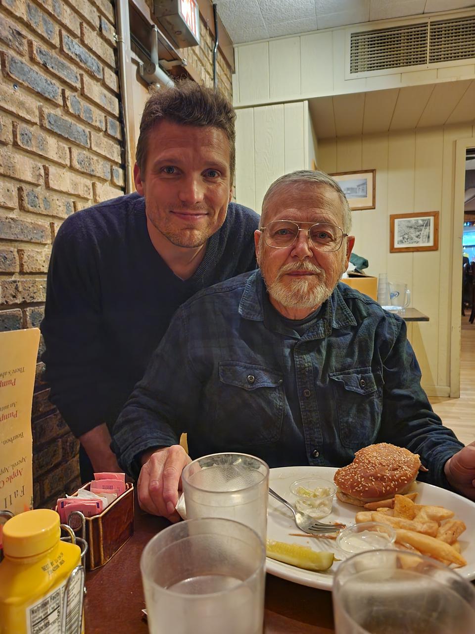 Profile photo 10 of 10