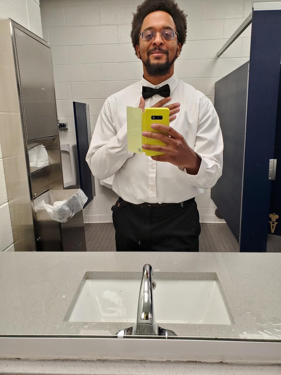 Profile photo 4 of 4